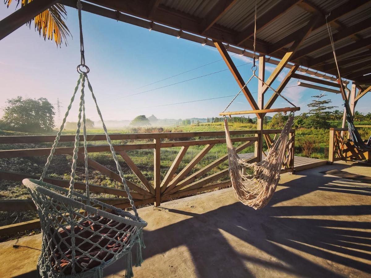 Ride In Youth And Surf Center Morne-a-l'Eau Extérieur photo